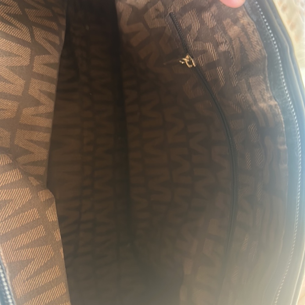 MKF medium purse like new and small purses brand new.